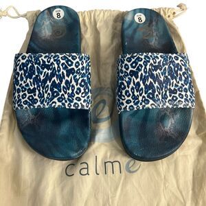 Calme by Johnny Was Blue Tiger Pool Slides Womens 8M Boho Sandals Shoes